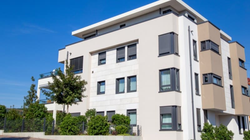 Un ravalement réussi d'un bâtiment dans le 95