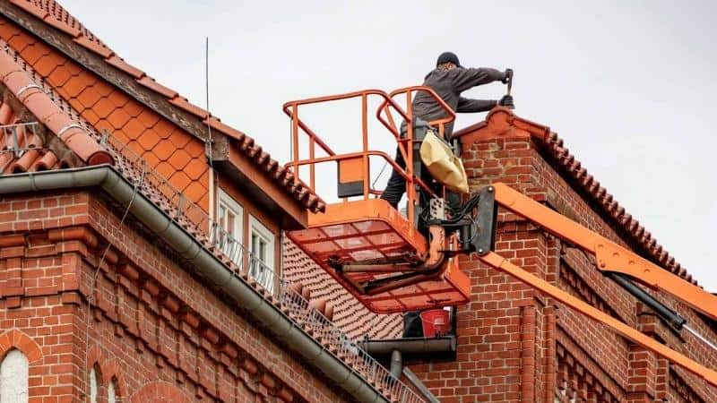 Couvreur à Chaville : choisir le bon pour sa toiture