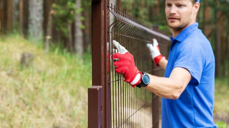 Une installation de portail précise