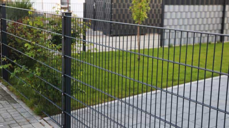 Une clôture à la finition soignée dans les Yvelines