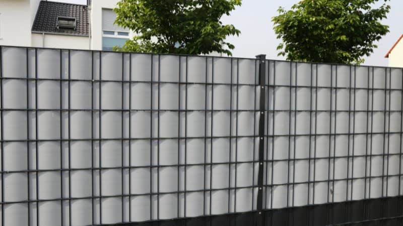 Une clôture en aluminium dans le Val d'Oise